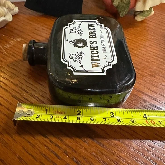 Witch's Brew Black Potion Bottle - Picture 4 of 4